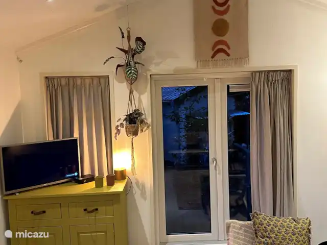 Stayatsas Tiny House Julia Veluwe!! huren in Nederland, Gelderland, Epe - tiny house Er is digitale tv en een digitale DVD speler met USB aansluiting