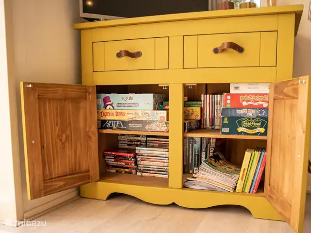 Stayatsas Tiny House Julia Veluwe!! huren in Nederland, Gelderland, Epe - tiny house Heel veel spelletjes aanwezig!