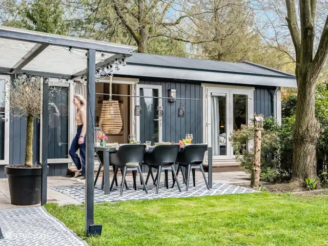 Stayatsas Tiny House Julia Veluwe!! huren in Nederland, Gelderland, Epe - tiny house Grote tuin rondom volledig omheind voor de hond!