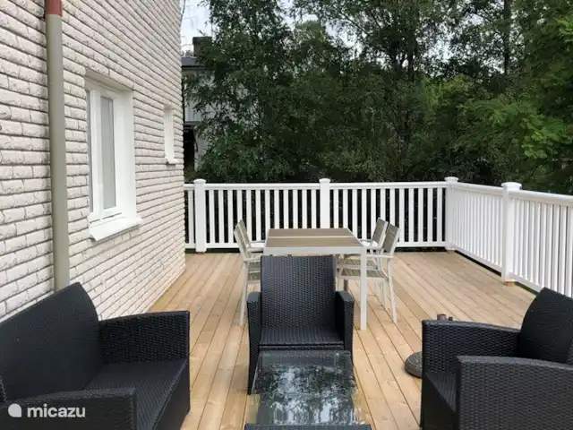 Location de Vacances Suède, Småland, Ljungby, villa - Maison de village proche lac La terrasse où vous pourrez vous détendre