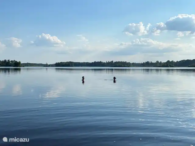 Location de Vacances Suède, Småland, Ljungby, villa - Maison de village proche lac Nagez, nagez, nagez !