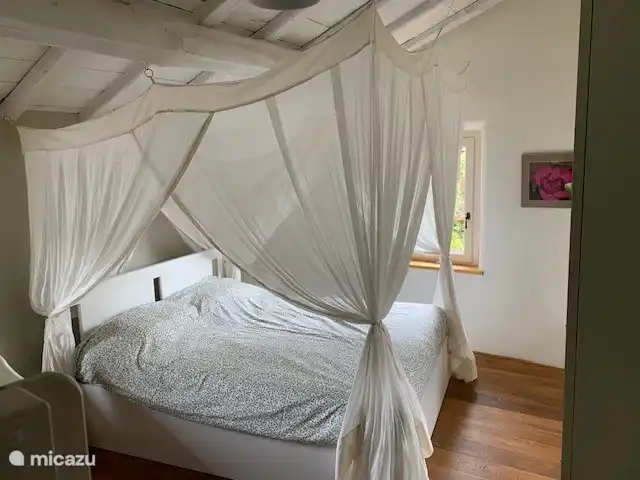 bedroom 2nd floor (2 bed and a bunk bed)