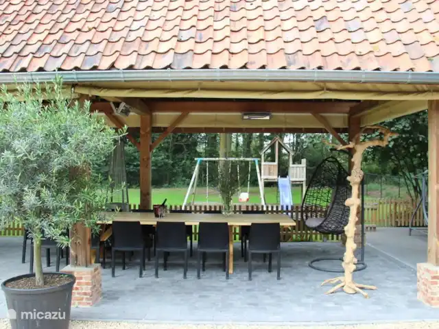 Villa Alterbiezen Höselt en Bélgica, Limburgo, Bilzen - casa vacacional Nuestra acogedora cabaña