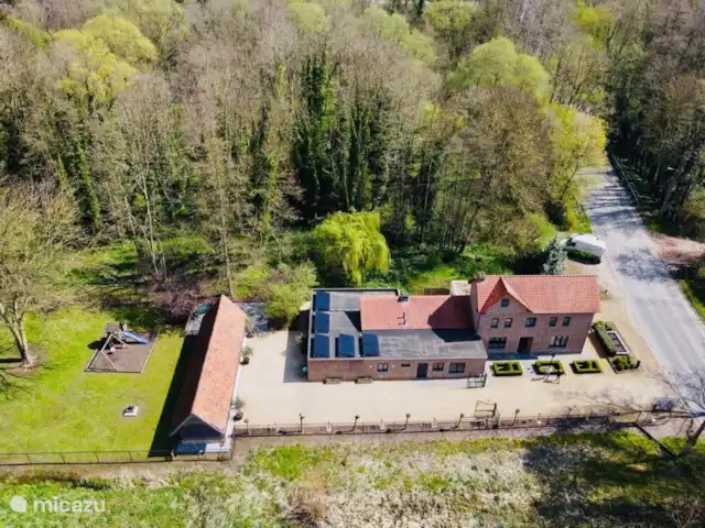 Villa Alterbiezen Höselt en Bélgica, Limburgo, Bilzen - casa vacacional en medio de la naturaleza