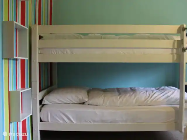 Villa Alterbiezen Höselt en Bélgica, Limburgo, Bilzen - casa vacacional Acogedora litera