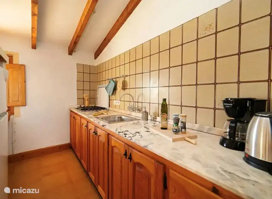 Keuken bij woonkamer III