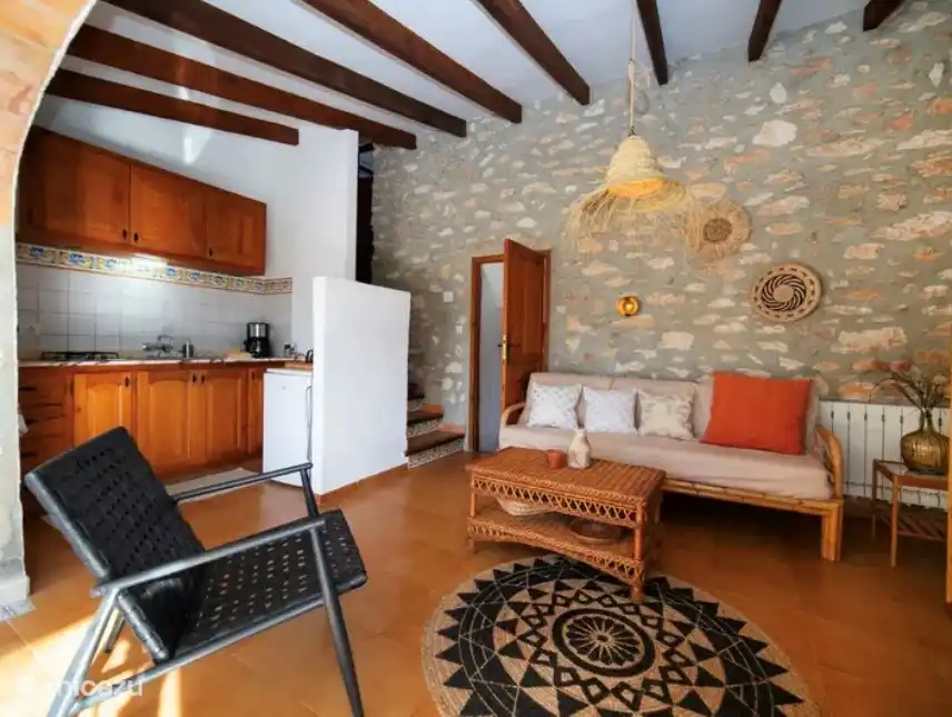 Woonkamer IV met keuken, badkamer en slaapkamer