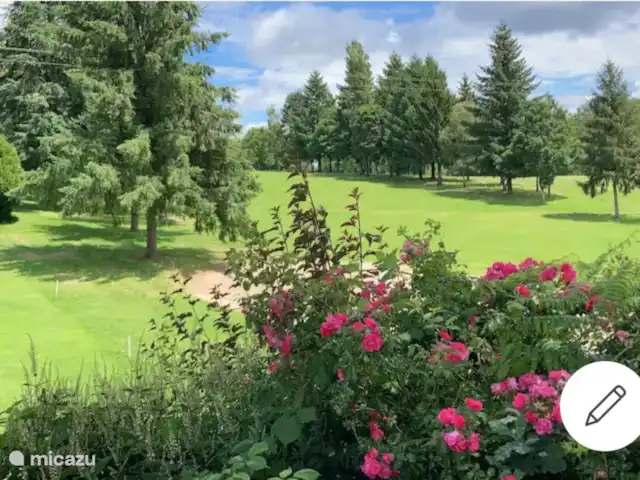 Accueil familial indépendant avec chien accepté | France, Charente, Écuras - maison de vacances Déjeuner chez les voisins sur int. Golf de la Prèze