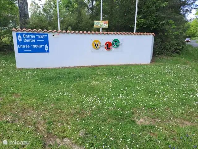 Accueil familial indépendant avec chien accepté | France, Charente, Écuras - maison de vacances Entrée Le Chat Est