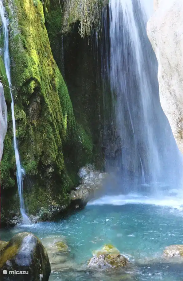 In der Nähe von Algar Falls