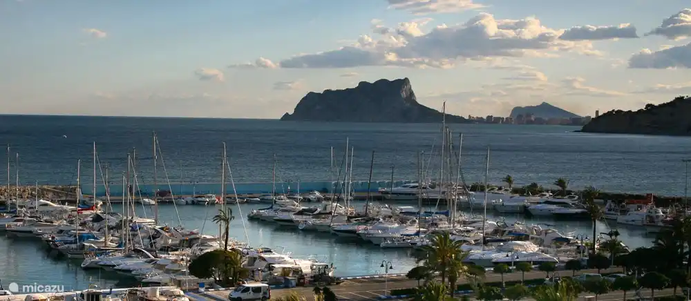 Jachthafen für Boote in der Nähe