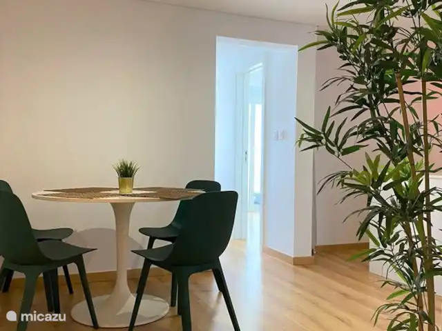 Appartement moderne vue sur la rivière | Portugal, Lisbonne, Almada - appartement salle à manger