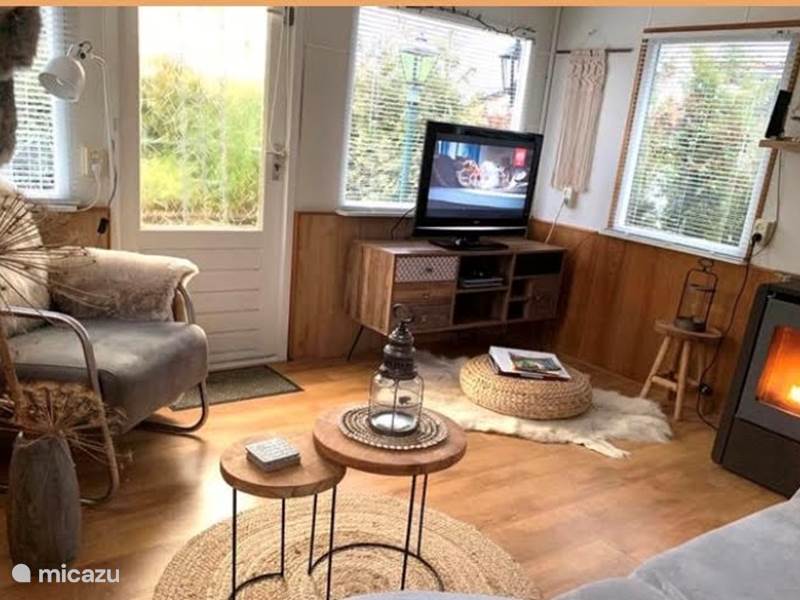 Holiday home in Netherlands, Drenthe, Matsloot Tiny house Mingo hideout