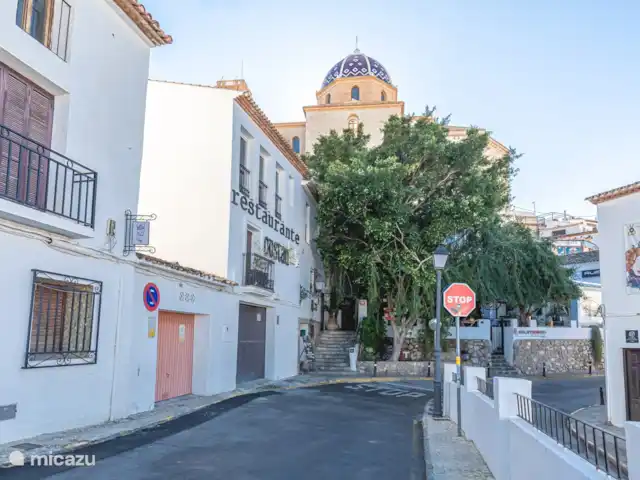 Altea Casco antiguo de lujo en España, Costa Blanca, Altea - villa calle despues de la iglesia