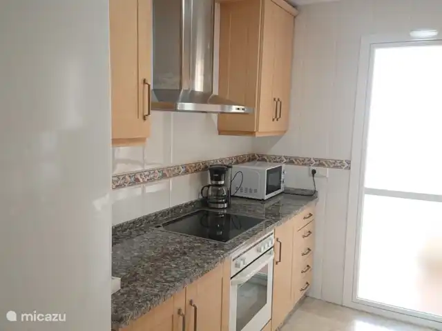 Casa Playa La Rada | Espagne, Costa del Sol, Estepona - appartement Cuisine moderne entièrement équipée