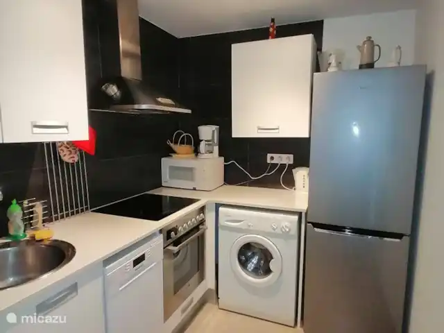 El Sueño huren in Spanje, Costa Dorada, La Ràpita - appartement Complete keuken met oven, magnetron, vaatwasser, wasmachine en grote koelkast
