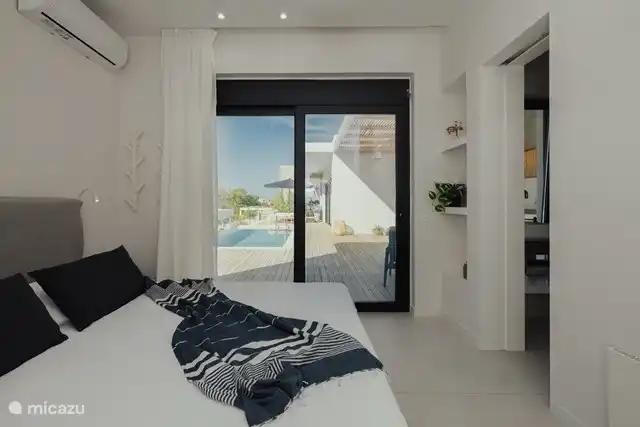 Habitación 2 con la cama doble