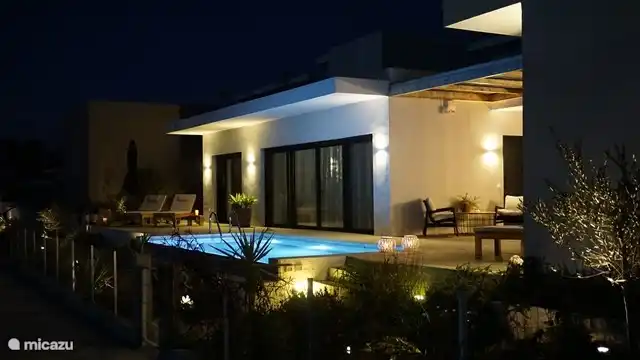 Villa Dimi vista derecha