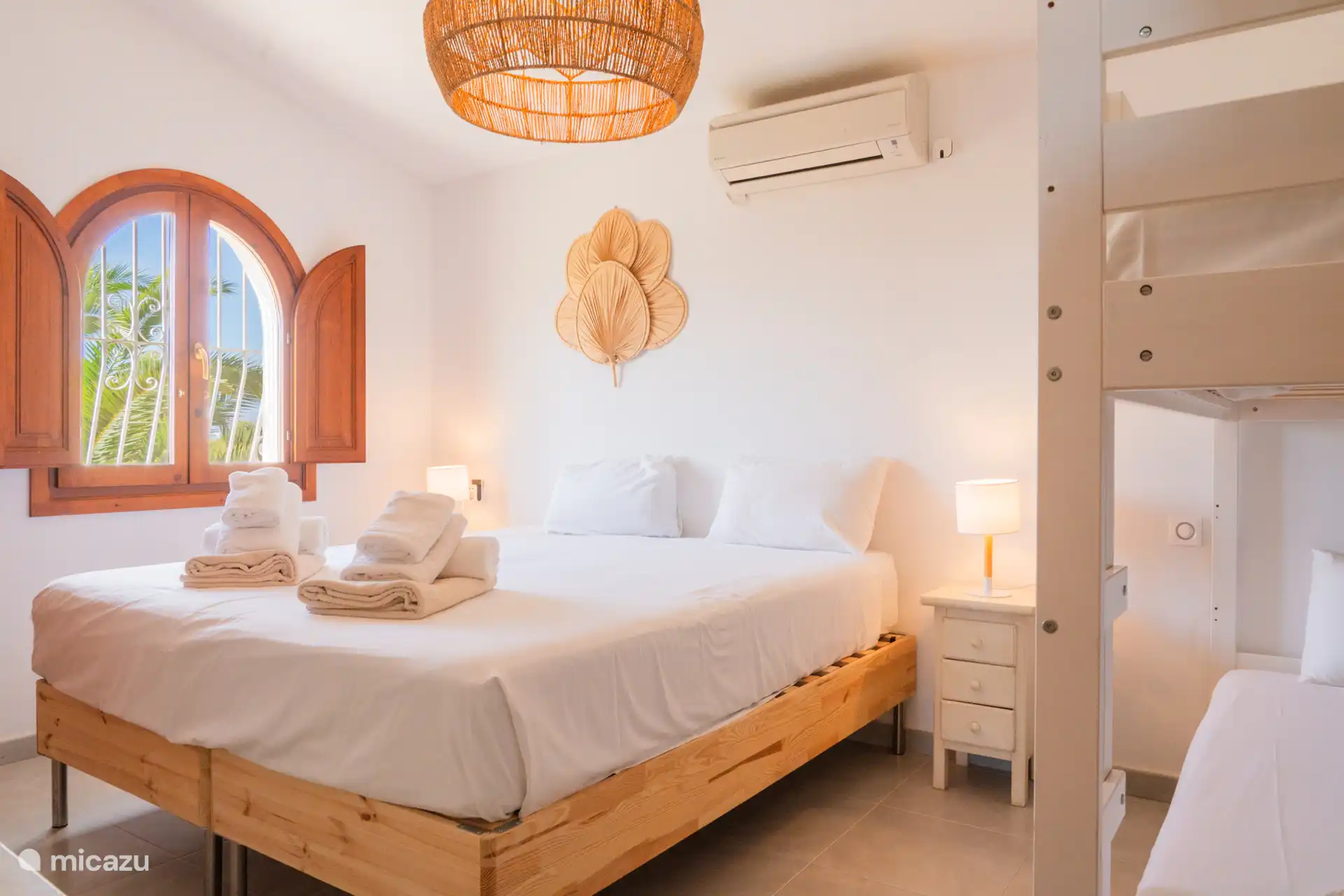 Bedroom 4 with ensuite bathroom