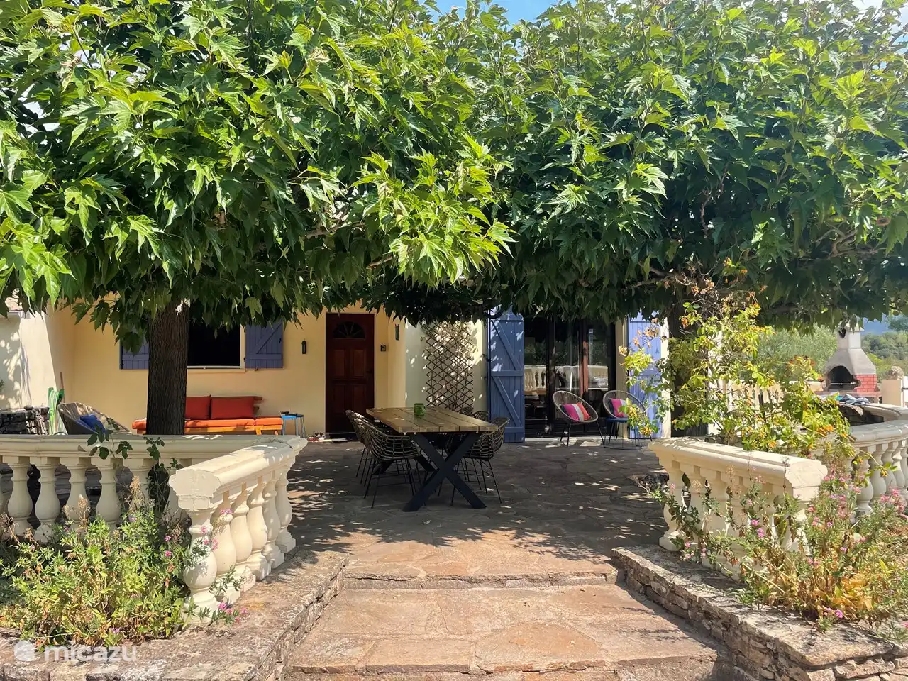 Villa Les Deux Muriers in Frankreich, Hérault, La Tour-sur-Orb - Villa