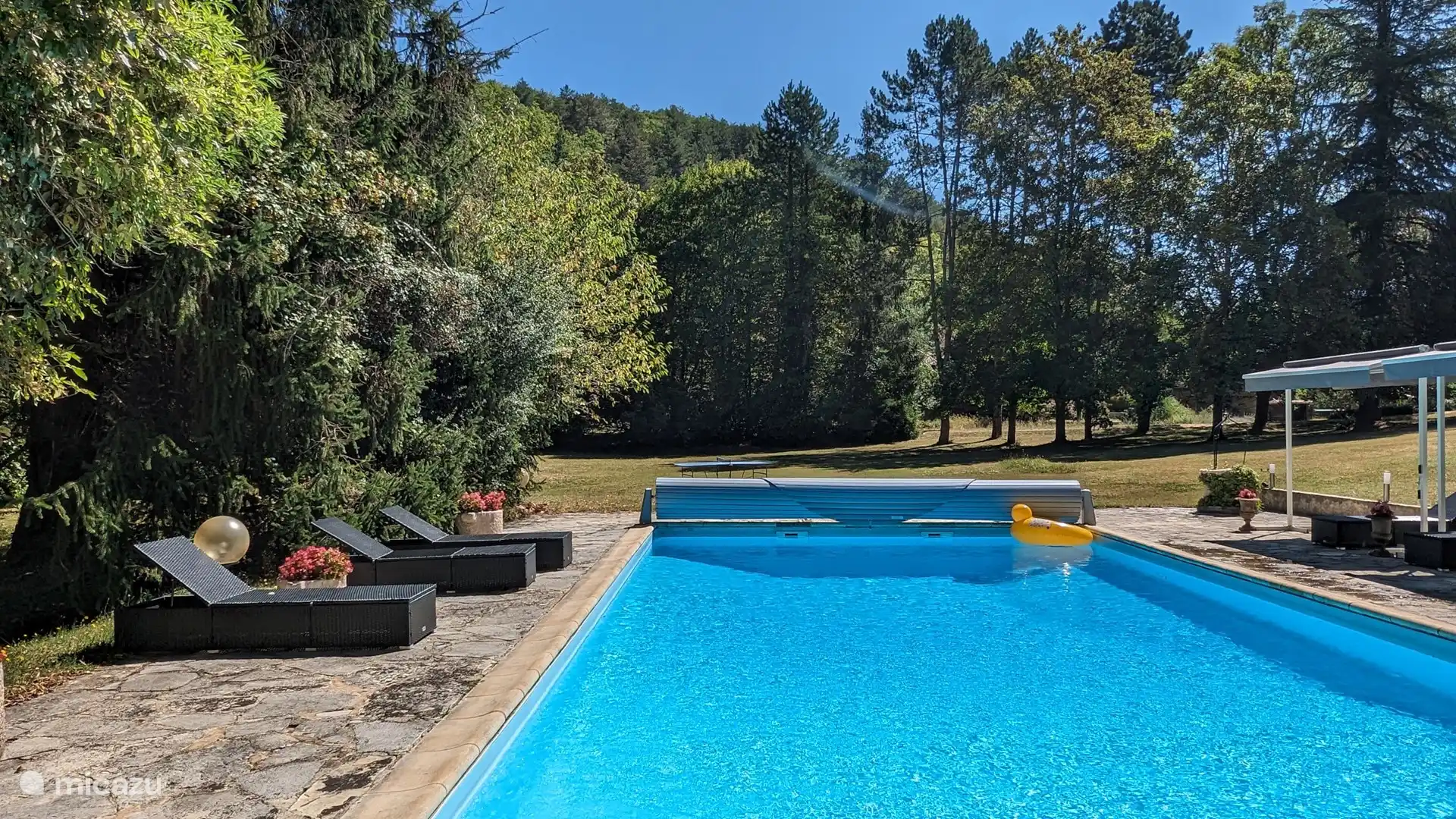 Schwimmbad 12-6m (gemeinsam)