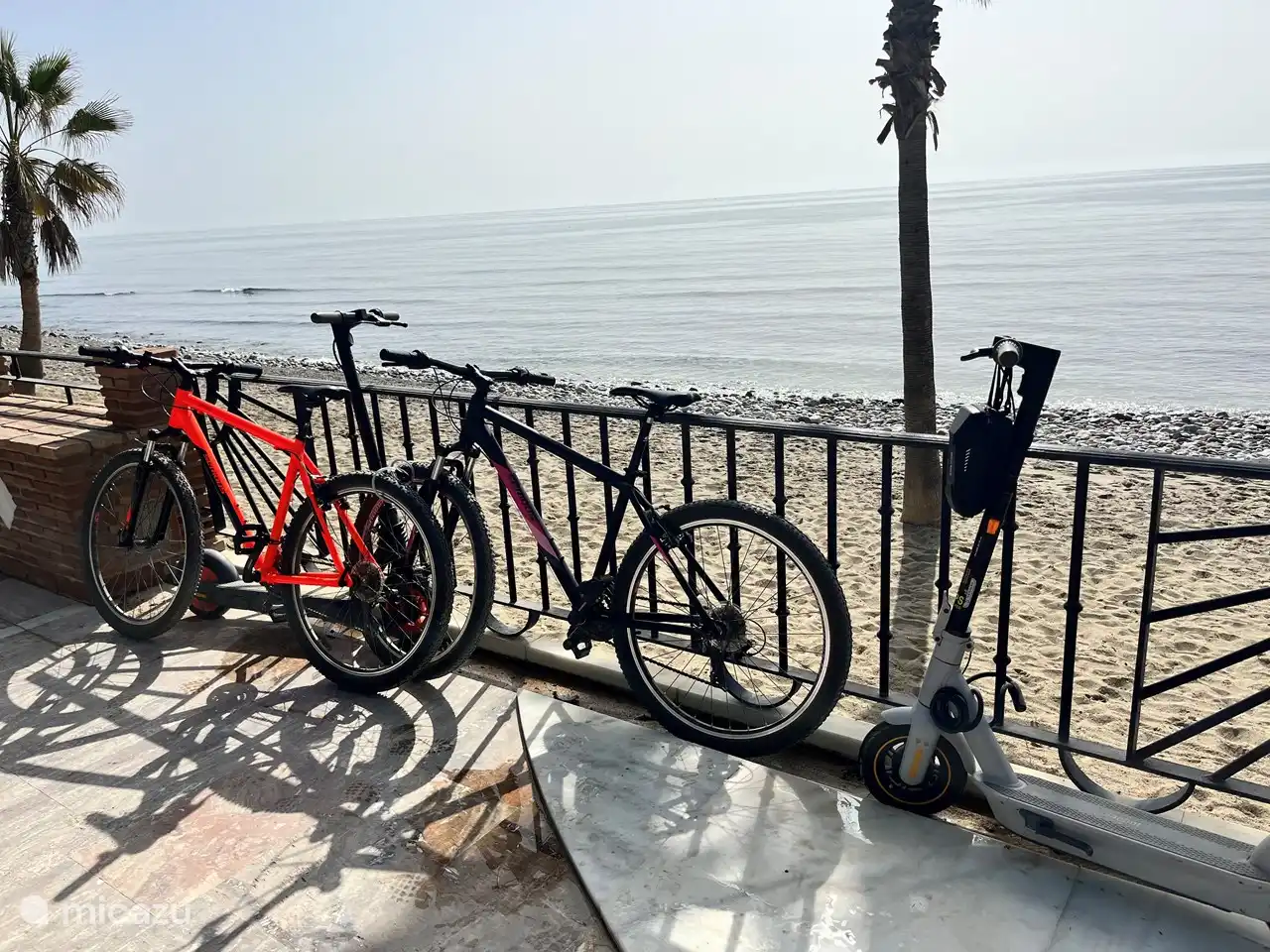 Mountainbikes am Haus vorhanden