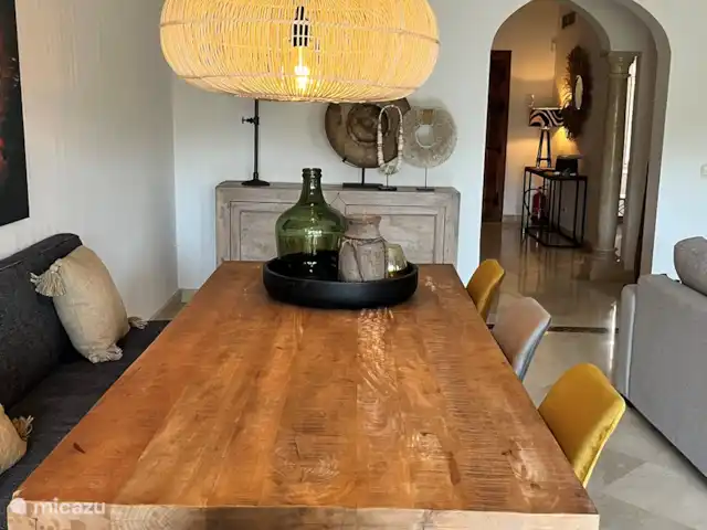 Casa Villares huren in Spanje, Costa del Sol, Marbella - geschakelde woning Grote eettafel binnen.
