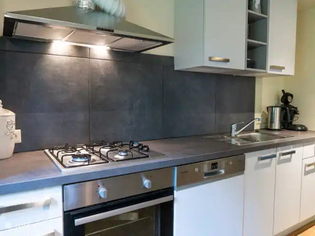 Cabaña en el bosque en Países Bajos, Limburgo, Reuver - casa vacacional cocina