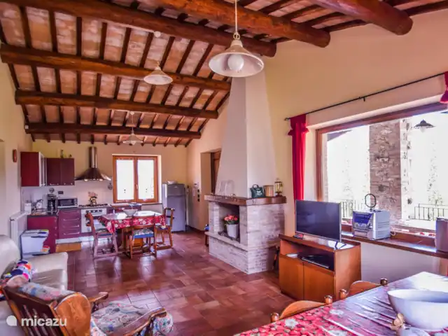 2 casas con piscina privada en Italia, Umbría, Santa Restituta - casa vacacional La casa vieja