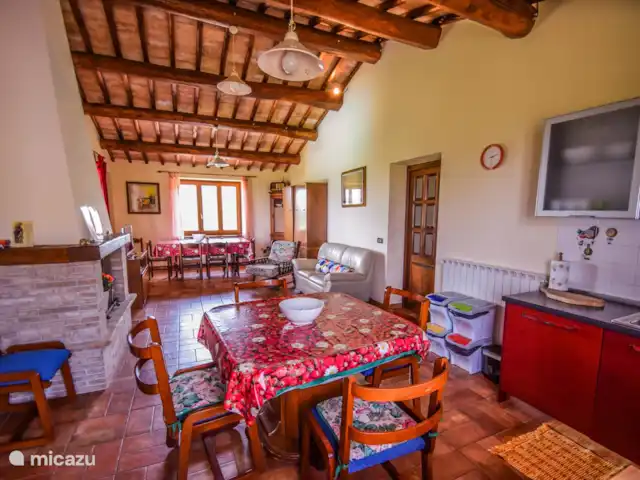 2 casas con piscina privada en Italia, Umbría, Santa Restituta - casa vacacional La casa vieja