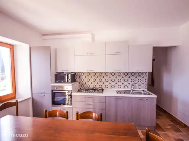 2 casas con piscina privada en Italia, Umbría, Santa Restituta - casa vacacional la nueva casa