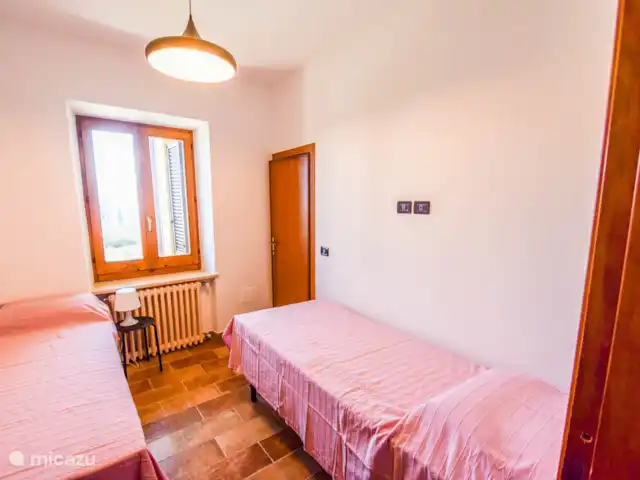 2 casas con piscina privada en Italia, Umbría, Santa Restituta - casa vacacional la nueva casa