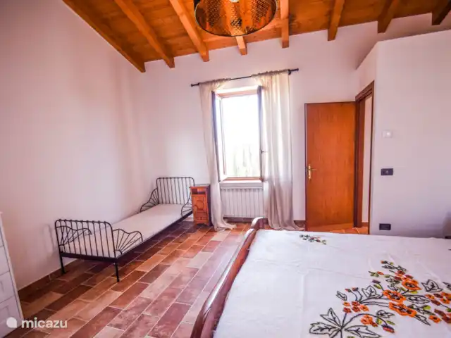 2 casas con piscina privada en Italia, Umbría, Santa Restituta - casa vacacional la nueva casa