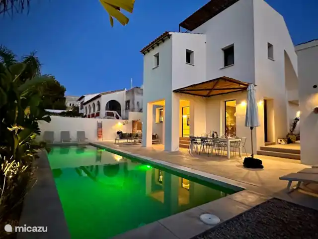 Villa Floris Moraira Centre 500m | Espagne, Costa Blanca, Moraira - villa Arrière de la villa