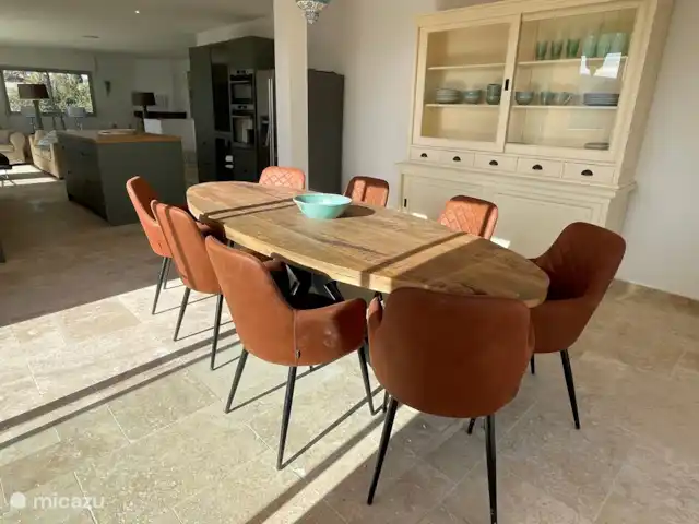 Oliveira en Francia, Costa Azul, Les Issambres - villa Cocina-comedor