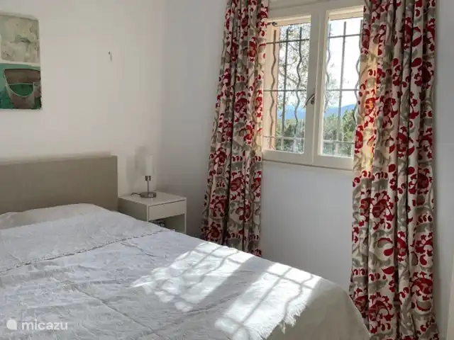 Oliveira en Francia, Costa Azul, Les Issambres - villa Dormitorio 2