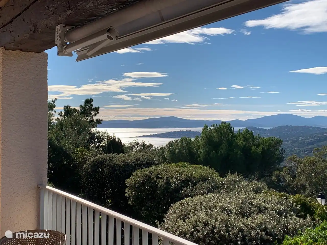 Blick über die Hügel