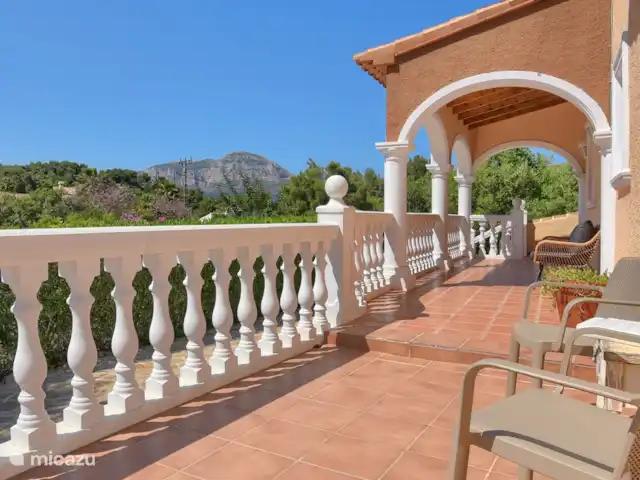Villa Vida | Espagne, Costa Blanca, Jávea - villa Côté terrasse, en partie couverte de la naya. Merveilleux endroit pour le soleil du soir avec vue sur le Montgó.