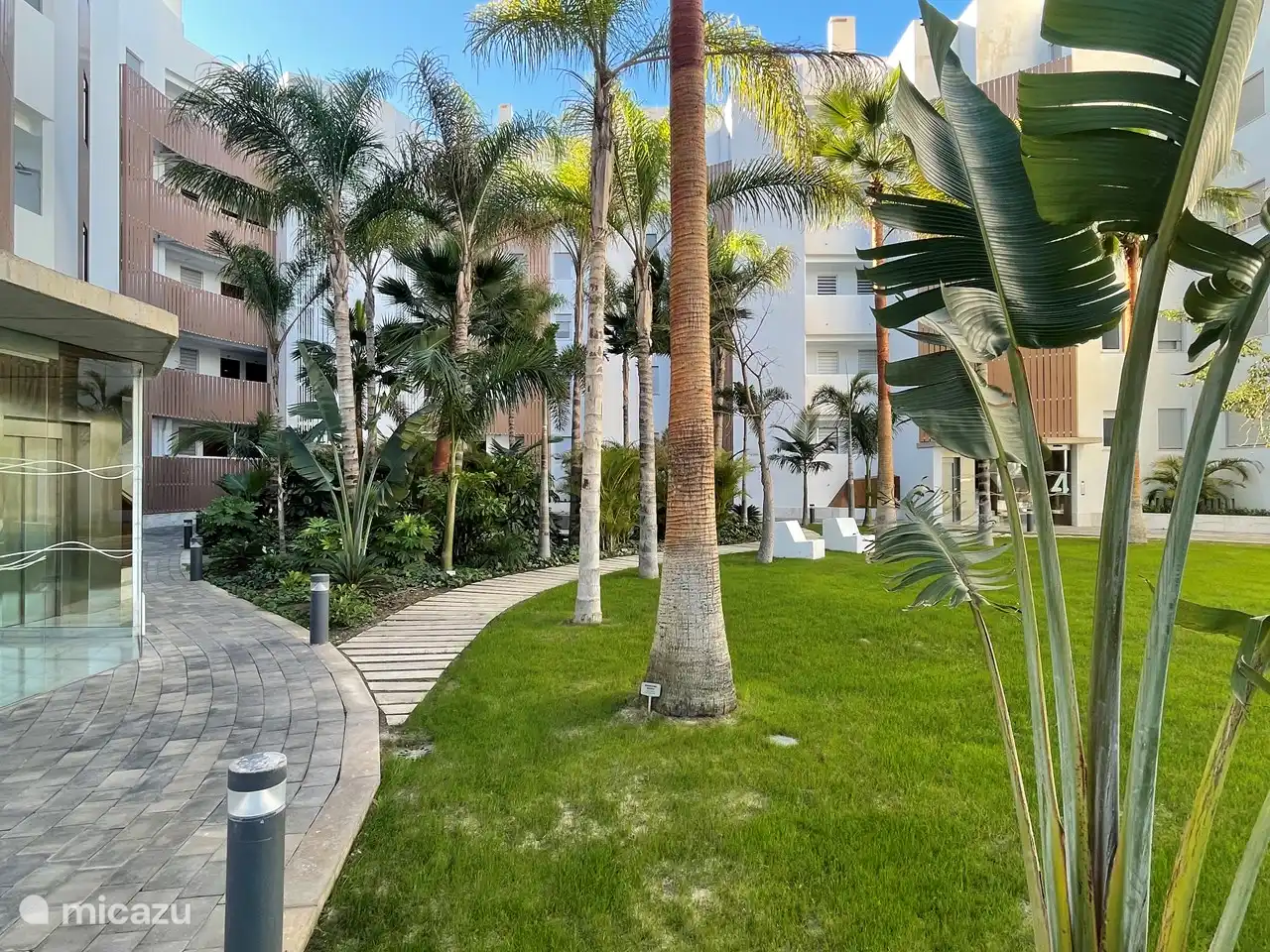 Ingang van trappenhuis