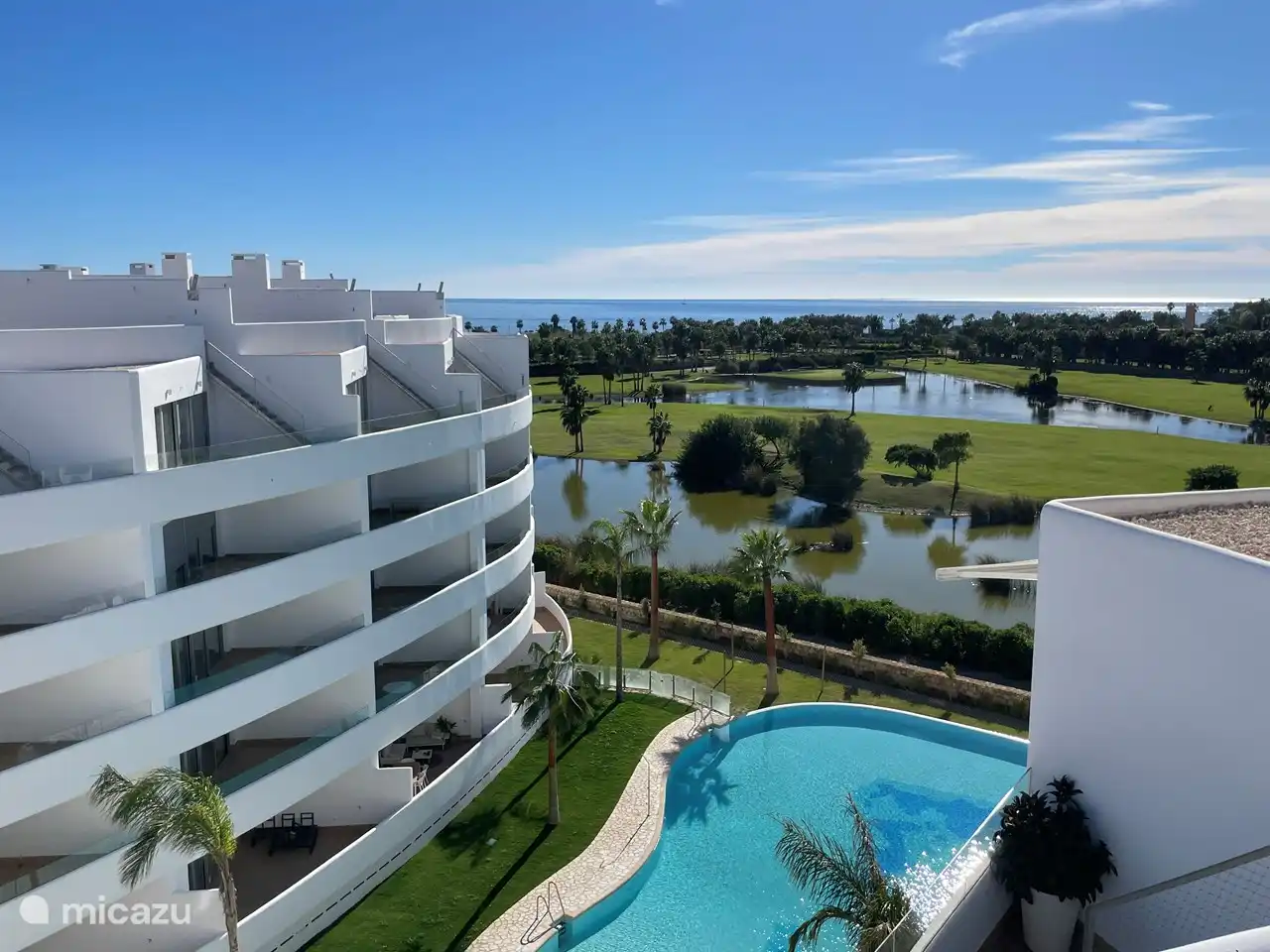 Geniet van het prachtige uitzicht