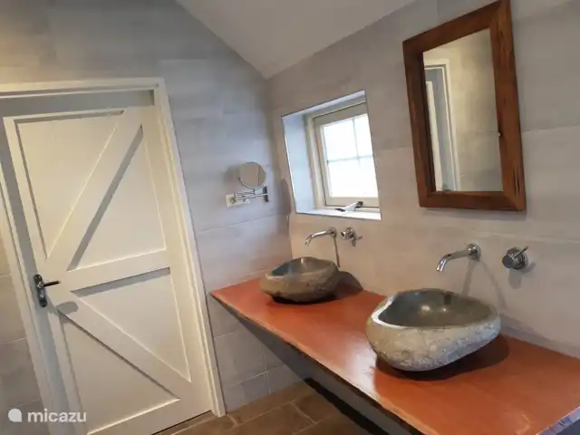 Boerderij de Reekamp huren in Nederland, Gelderland, Zelhem - boerderij Badkamer