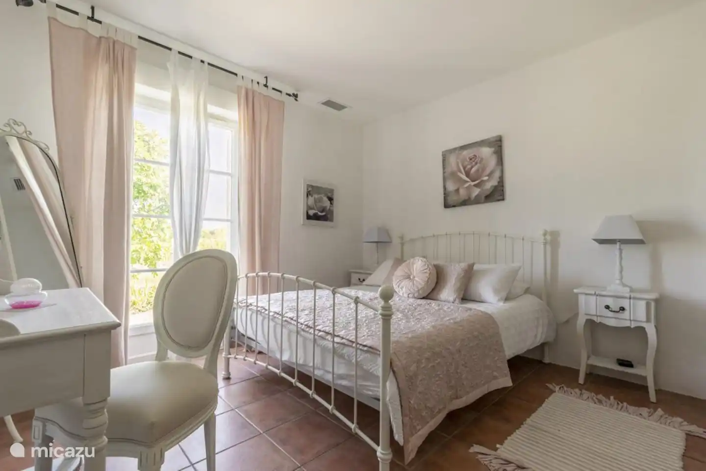 Schlafzimmer im ersten Stock