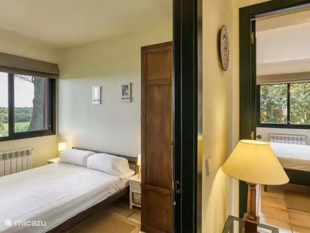 Location de Vacances Espagne, Costa Brava, Navata, villa - Villa Josi Torremirona Resort Chambre 2 et 3