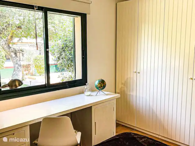 Vila Gabrielle TorreMirona Resort huren in Spanje, Costa Brava, Navata - villa uitzcicht vanuit de slaapkamer