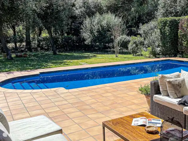Vila Gabrielle TorreMirona Resort huren in Spanje, Costa Brava, Navata - villa mooie ruime tuin, terras en zwembd