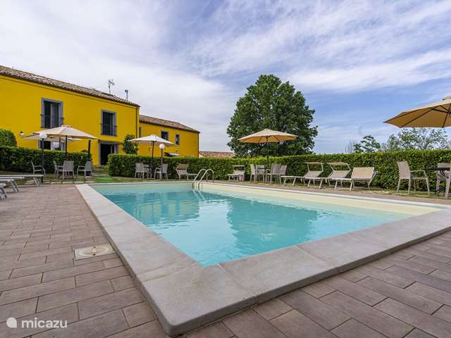 Holiday home in Italy, Marche, Cessapalombo -  gîte / cottage Apartment Girasole