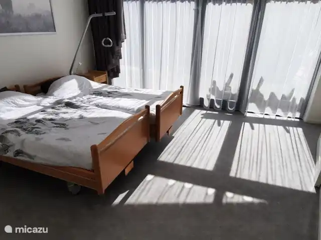 Location de Vacances Pays-Bas, Gueldre, Zelhem, bungalow - Le bungalow Reekamp 1 Chambre très spacieuse avec lits haut-bas électriques.