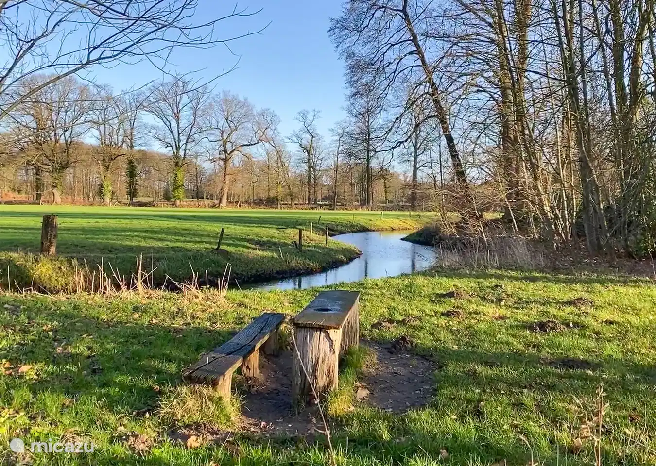 Blick entlang des Umfassungsweges von Twickel