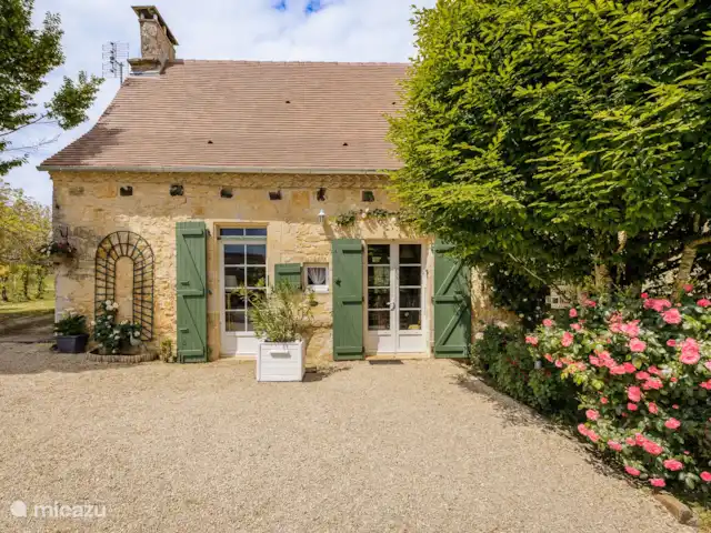 Four Saint Rabier | France, Dordogne, Saint-Rabier - maison de vacances Le jardin avant