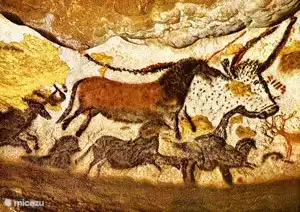 Es gibt viele prähistorische Höhlen, die Sie von der Unterkunft aus bequem mit dem Auto erreichen können.